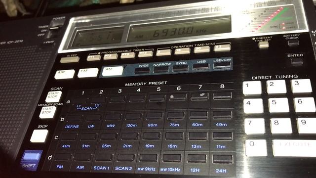 Two Dog Radio 6930 USB 0148 UTC 11 FEB 2023 смотреть онлайн