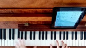 Как играть аккордами Комсомольск  "Глаза" на пианино