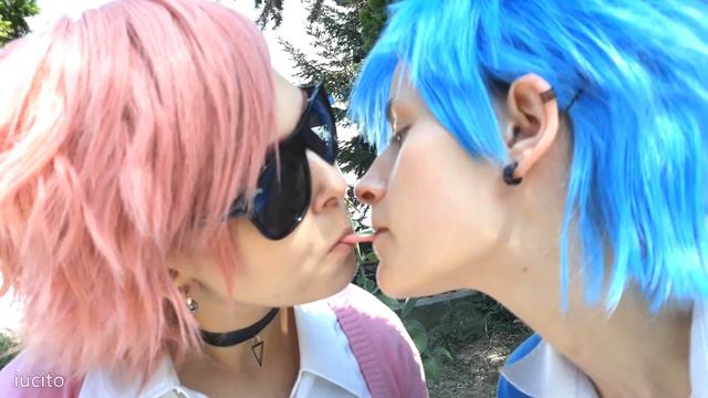 cosplay YarichinBitch Club Tamura and Yuri