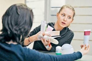 СНП- слишком навязчивый продавец.Не надо, а....