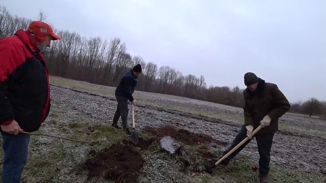 Пускай чертило живет в хлеву! С Ёшкина снялись грехи и он начел выигрыватьРабота у фермера
