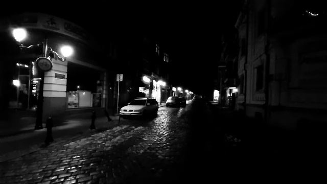 Walking towards Happy Bar & Grill - Plovdiv - on the City Centre next to The Stay Hotel - Feb. 2021 смотреть онлайн