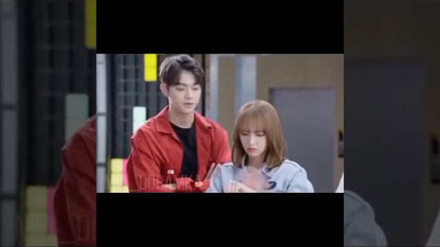 Смешные моменты из дорамы: Влюбиться в твою улыбку 👈🏻. Кто ждёт 2 сезон? смотреть онлайн