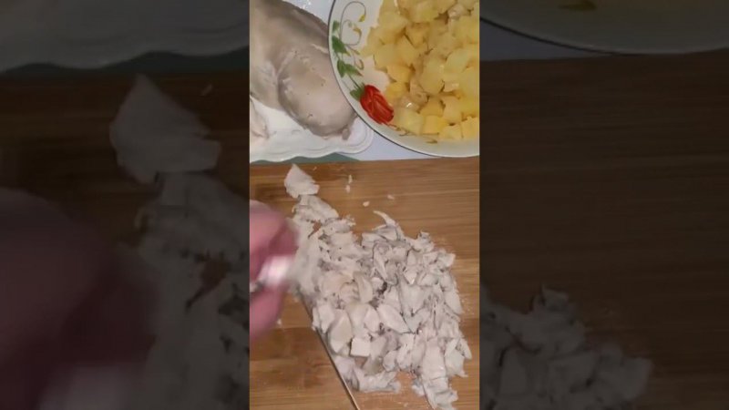 САЛАТ С КУРИЦЕЙ И АНАНАСОМ#рецепты#салат