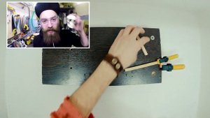 Как сделать ПОДСТАВКУ ДЛЯ ТЕЛЕФОНА из палочек для мороженого ?