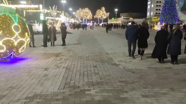 Navoiy - Yangi yil archasi