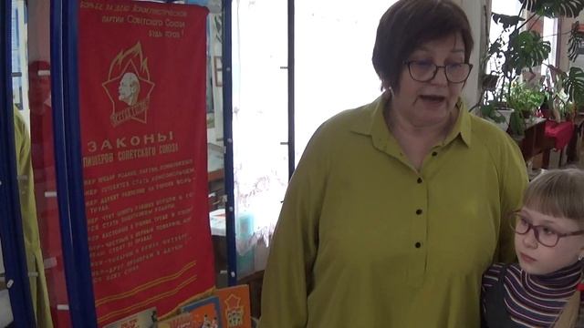 Про ромашку, пионерское детство... Лузянина В Агалакова К Мельникова Д Заколодкина А рук Злобина Н