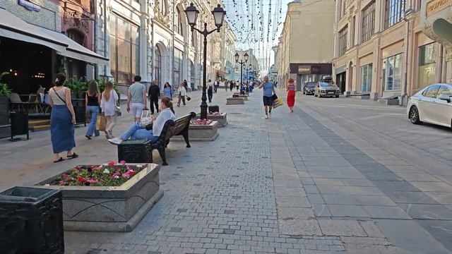 Москва. Прогулка по пешеходным улицам. Июнь 2023
