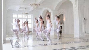 Студия современного балета Яны Юсюмбели (Full Frame Production)