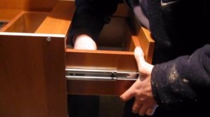 Регулировка ящиков на телескопических направляющих