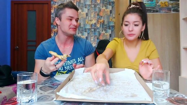 MUKBANG | БОЛЬШАЯ ПИЦЦА С АНАНАСАМИ | BIG PIZZA chicken | 먹방 , 피자 не ASMR | eating show | ДРУЖБА смотреть онлайн