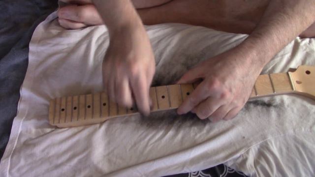 In Bed With Guitars : Glarry GST II Upgrade : Part 3 with real-time work & commentary + yammering ! смотреть онлайн