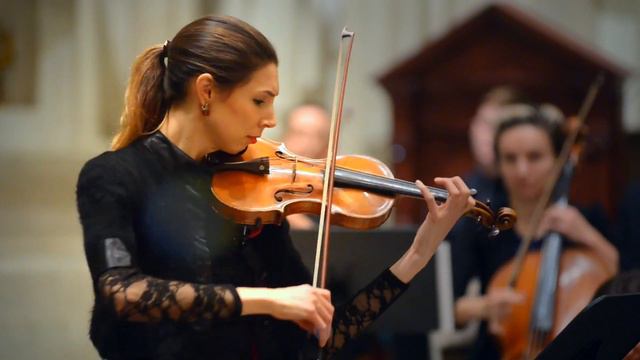 Vivaldi "Winter" - Largo - Sarah Whitney & The New York Virtuosi Orchestra смотреть онлайн