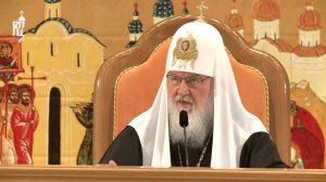 Патриарх Кирилл в очередной раз призвал духовенство отказаться от использования дорогих автомобилей