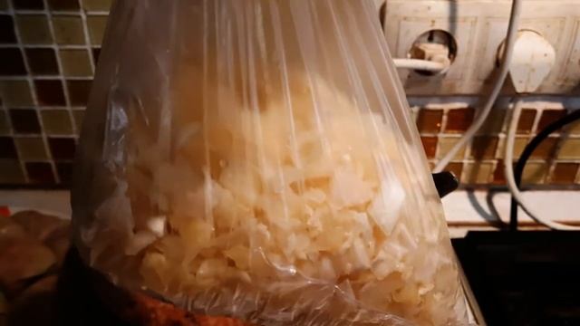 Рецепт очень вкусных голубцов. Потрясающий вкус и аромат. Плюс бонус: ленивые голубцы.