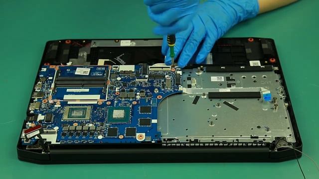 Lenovo ideaPad Gaming 3 Mainboard Board Removal and Replacement смотреть онлайн