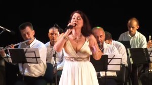 Куда бежишь,тропинка милая..(Е.Родыгин-А.Пришелец)поёт С.ЦВЕТКОВА