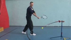 Теннисные тренажеры.. Резанный удар (slice) в теннисе