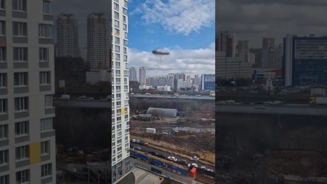 A black ring hung in the sky over #Moscow???ufo?  or insects  в небе над москвой зависло