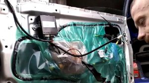 Как снять извлечь заменить стекло передней двери LEXUS RX/demontaz zamiana szyby drzwi przod