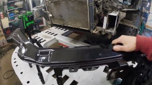 ? LADA Priora сварка брызговика и рамки радиатора?