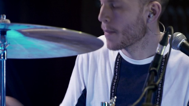 Little Dragon - Ritual Union live at AUFNAHMEZUSTAND смотреть онлайн