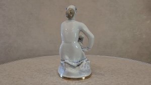 Фарфоровые статуэтки СССР. Фигуристка ЛФЗ. Фарфор СССР
