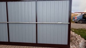 Замена распашных ворот на откатные ворота.