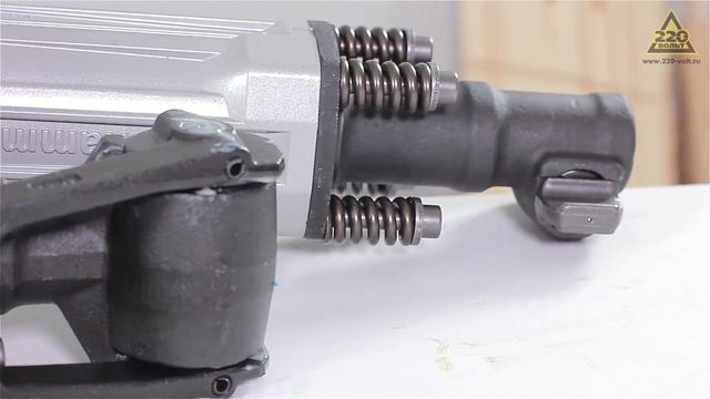 Отбойный молоток BOSCH GSH 16 28,BOSCH GSH 16 30 смотреть онлайн