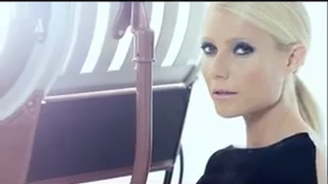 Компактная пудра Creme Puff от Max Factor. смотреть онлайн