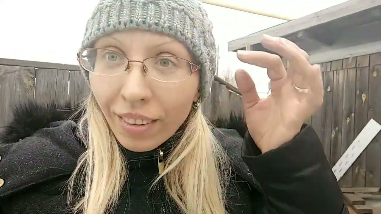 ЖИЗНЬ В ДЕРЕВНЕ /Переехала из города в деревню и живу одна в деревне смотреть онлайн