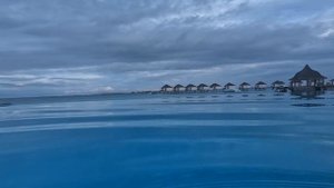 Инфинити-бассейн на Тулагири