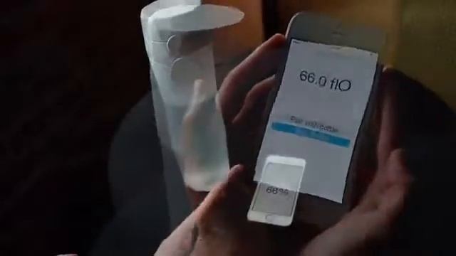 HidrateMe, умная бутылка для воды смотреть онлайн