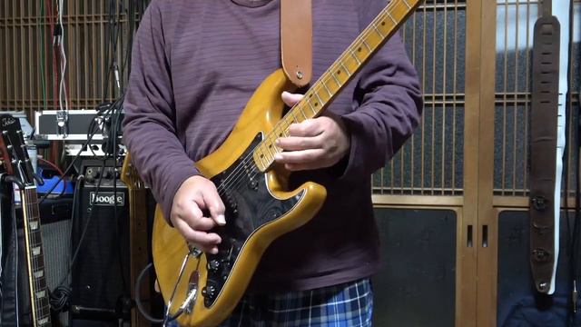 Fender Stratocaster 1979 & Kz TrebleBooster+ibanez TS 808+Orenge DarkTerror 001 смотреть онлайн