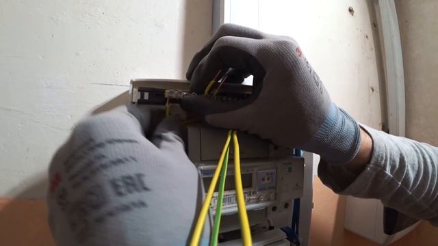Монтаж щитка в квартире своими руками. Подробная инструкция по установке распределительного щита