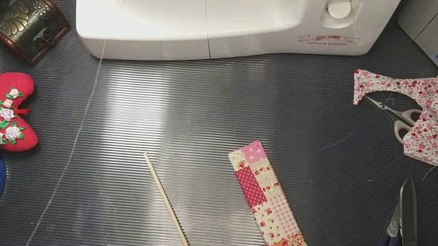 Игольница " Швейная машинка ". Часть 5. смотреть онлайн