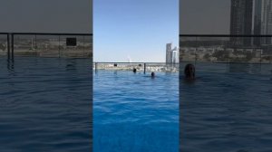 Two Seasons Hotel & Apartments Дубай. Хороший Отель