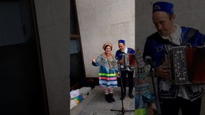 Весёлые  плясуньи  с Измайловского  пятачка  на празднике Дня города г.Казани  30 августа  2023 г.