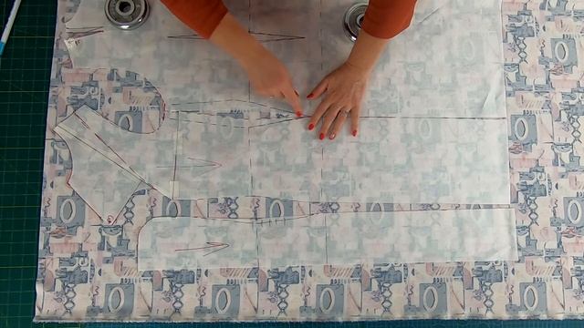 Модный кардиган без боковых швов. Как смоделировать и раскроить оригинальный кардиган.mp4