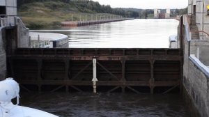 работа шлюзов