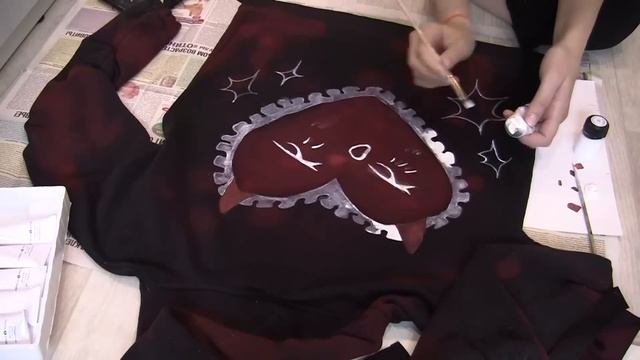 рисую на одежде БАЛЛОНЧИКОМ с краской