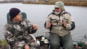 Как ловить карпа поздней осенью по холодной воде на фидер в ноябре! Советы