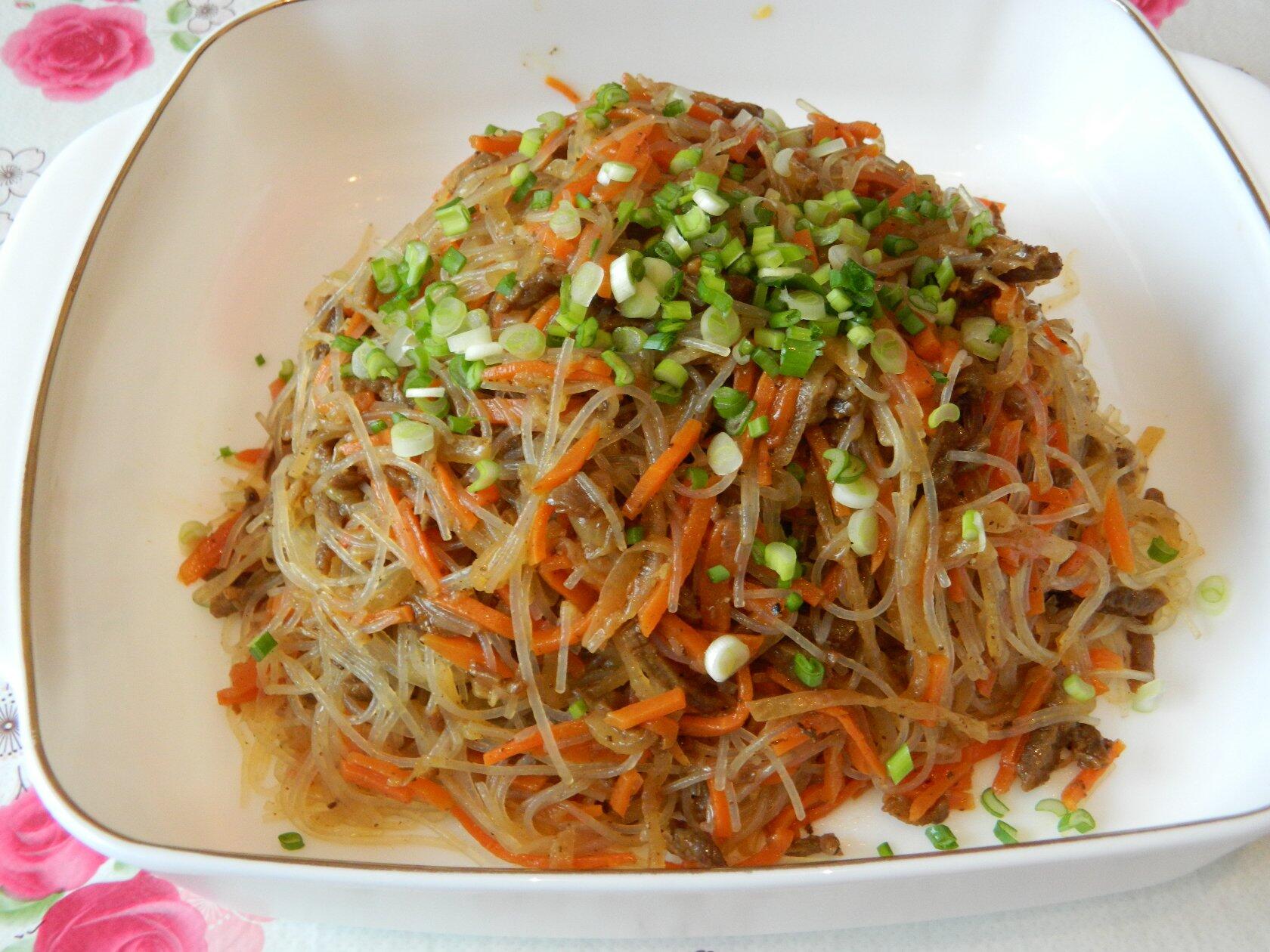 КАК ПРИГОТОВИТЬ САЛАТ С ФУНЧОЗОЙ И РЕДЬКОЙ ДАЙКОН