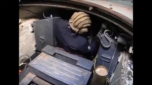 Tank KV-2 (Kliment Voroshilov 2) смотреть онлайн