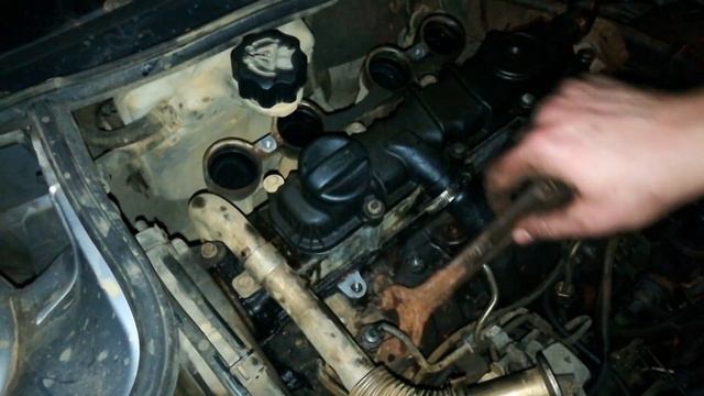 Jak na demontáž naftových vstřiků - Peugeot 206 1.9D смотреть онлайн