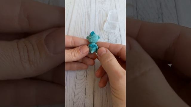 Миниатюрный дракончик, размер малыша 3,5 см. смотреть онлайн