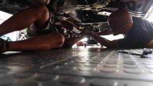 Howto Nissan 350Z, Z33 clutch and gearbox replacement part1