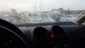 Идеальный Volkswagen caddy life 7 мест 1,6 бензин, только пригнан 8700$