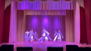 Танцевальный коллектив "Карусель"