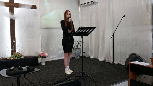 песня "Ворона белая"